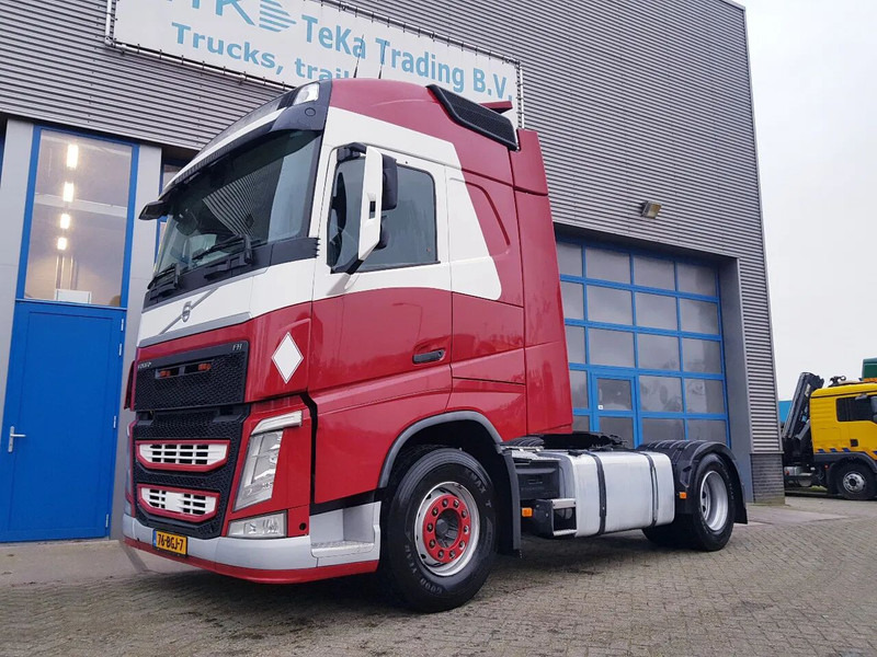 Volvo FH 460 Double Tank Apk TÜV - Cabeza tractora: foto 1 Volvo FH 460 Double Tank Apk TÜV - Cabeza tractora: foto 1