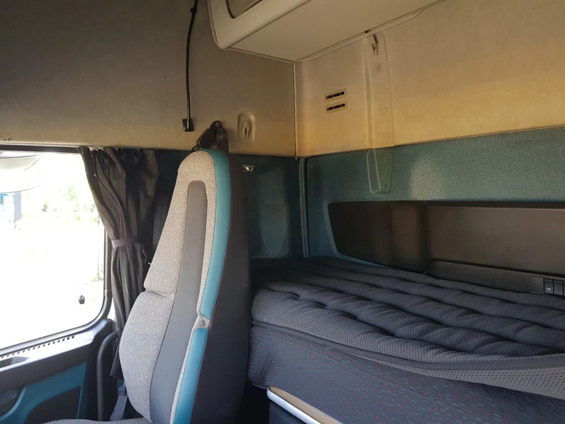 Cabeza tractora Volvo FM 420 Globetrotter XL Double tank: foto 16