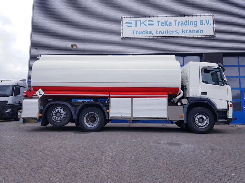 Leasing de Volvo FM 9.340 Fuel 21.400 Liter 3 Comp Euro 3 Volvo FM 9.340 Fuel 21.400 Liter 3 Comp Euro 3: foto 7