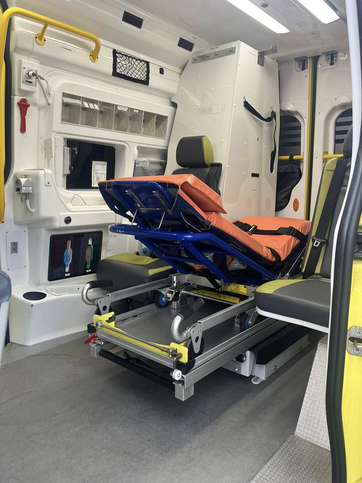 Leasing de Mercedes-Benz Sprinter 319 - AMBULANCE - RESERVERAD !! Mercedes-Benz Sprinter 319 - AMBULANCE - RESERVERAD !!: foto 18 Leasing de Mercedes-Benz Sprinter 319 - AMBULANCE - RESERVERAD !! Mercedes-Benz Sprinter 319 - AMBULANCE - RESERVERAD !!: foto 18