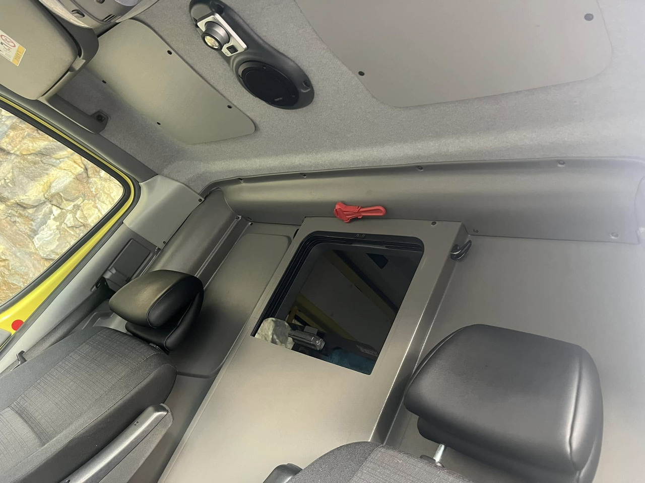 Leasing de Mercedes-Benz Sprinter 319 - AMBULANCE - RESERVERAD !! Mercedes-Benz Sprinter 319 - AMBULANCE - RESERVERAD !!: foto 23 Leasing de Mercedes-Benz Sprinter 319 - AMBULANCE - RESERVERAD !! Mercedes-Benz Sprinter 319 - AMBULANCE - RESERVERAD !!: foto 23