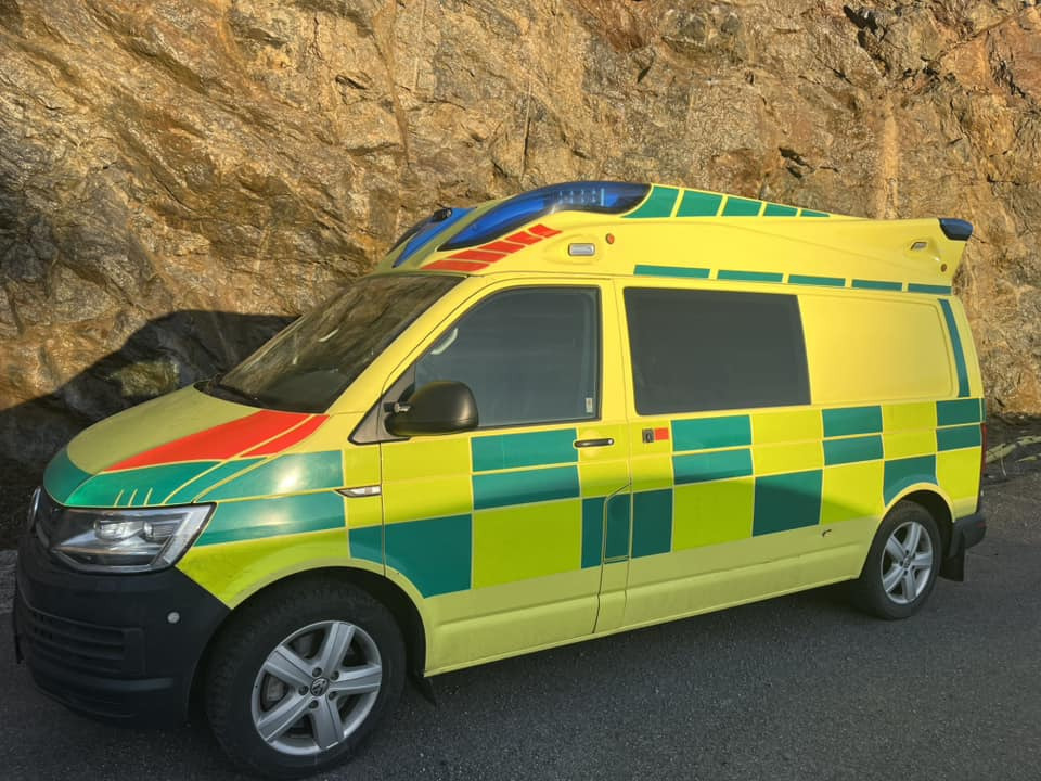 Volkswagen T6 4motions - AMBULANCE / Швидка допомога / Shvydka dopomoha - Ambulancia: foto 2 Volkswagen T6 4motions - AMBULANCE / Швидка допомога / Shvydka dopomoha - Ambulancia: foto 2