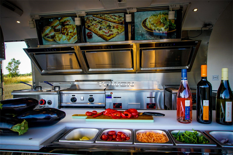 Yowon commercial food vending trailer Airstream type food truck - Remolque venta ambulante: foto 4 Yowon commercial food vending trailer Airstream type food truck - Remolque venta ambulante: foto 4