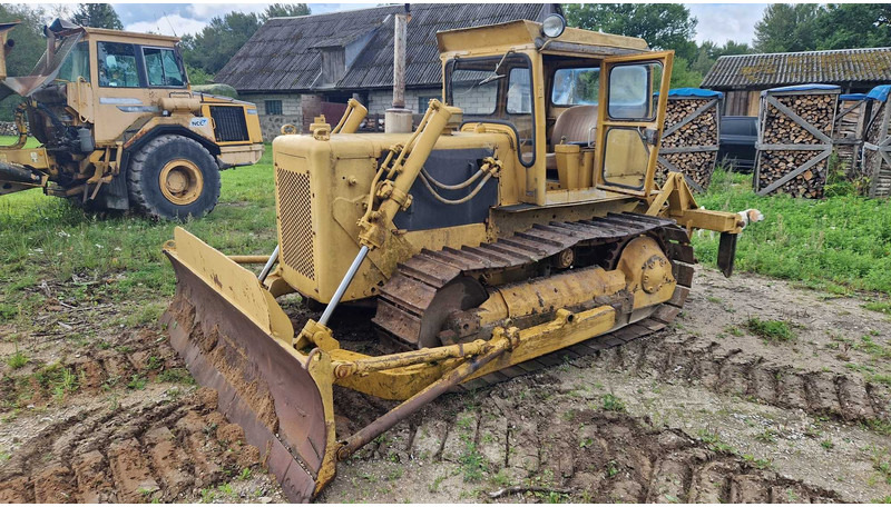 Caterpillar D4D - Bulldozer: foto 1 Caterpillar D4D - Bulldozer: foto 1