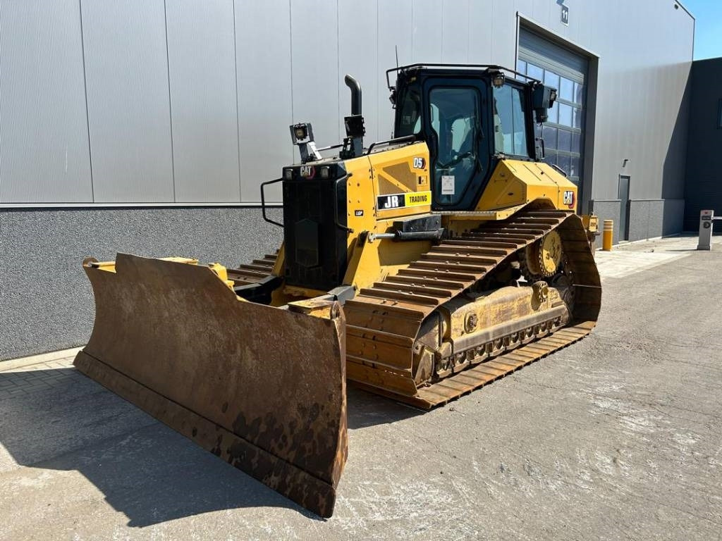 CAT D 5 LGP (new undercarriage + ripper) - Bulldozer: foto 1 CAT D 5 LGP (new undercarriage + ripper) - Bulldozer: foto 1
