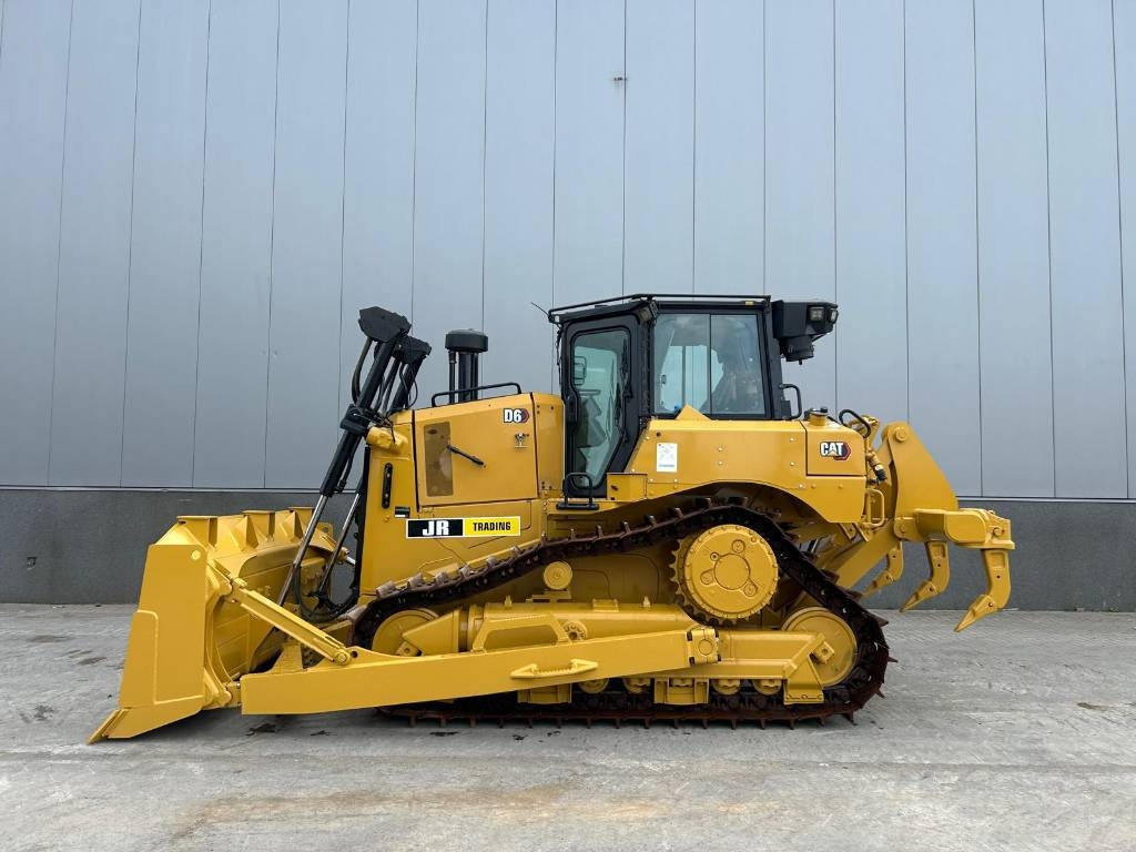 CAT D 6 XL (LOW HOURS - CE CERTIFIED) - Bulldozer: foto 1 CAT D 6 XL (LOW HOURS - CE CERTIFIED) - Bulldozer: foto 1