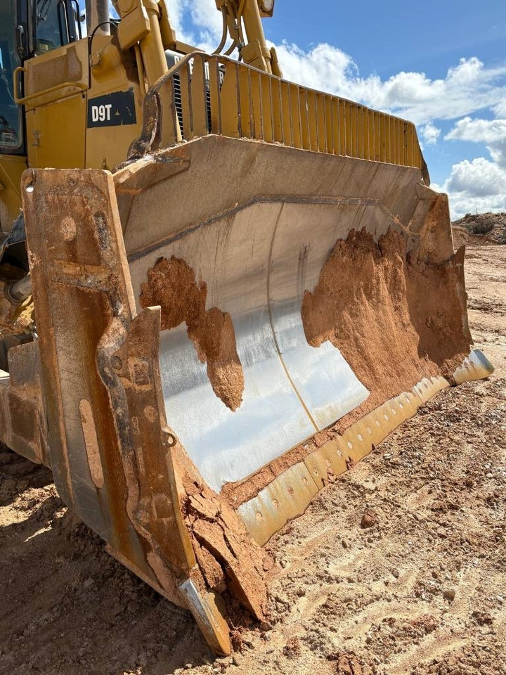 CAT D 9 T (CE Certified / New Undercarriage) - Bulldozer: foto 5 CAT D 9 T (CE Certified / New Undercarriage) - Bulldozer: foto 5