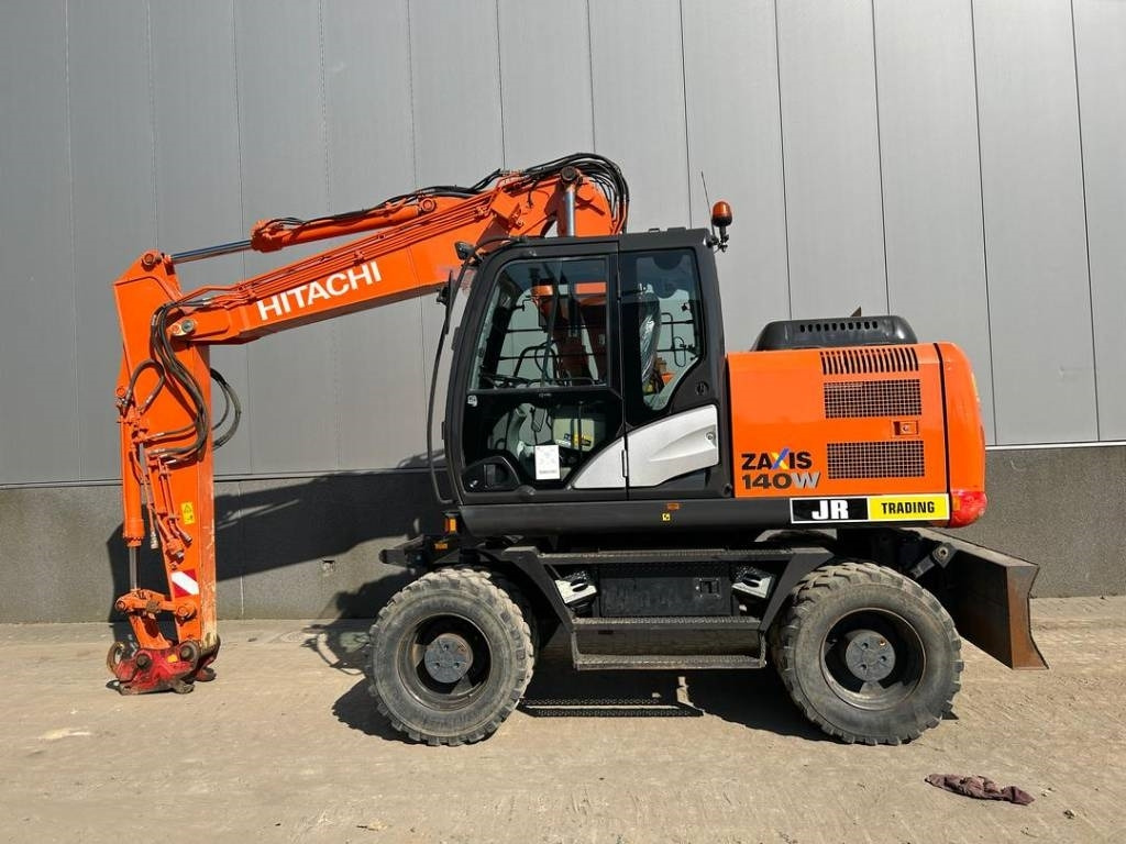 Hitachi ZX 140 W-5B - Excavadora de ruedas: foto 1 Hitachi ZX 140 W-5B - Excavadora de ruedas: foto 1