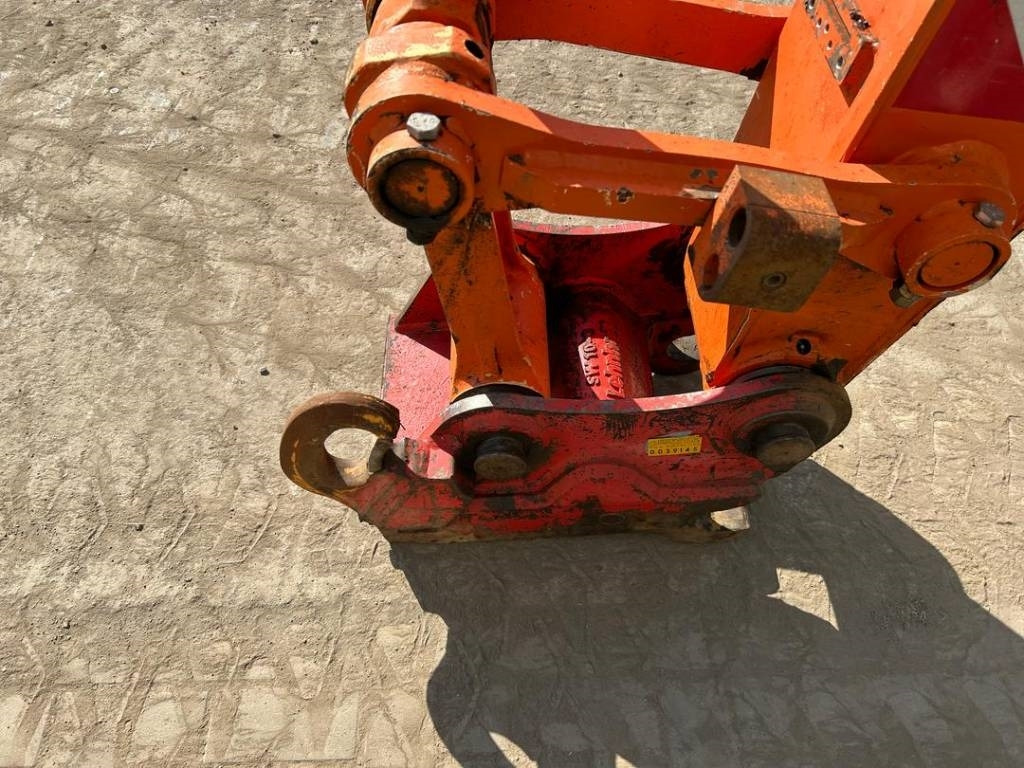 Excavadora de ruedas Hitachi ZX 140 W-5B: foto 14