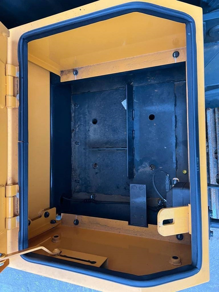 Excavadora de cadenas nuevo Hyundai R 210: foto 20