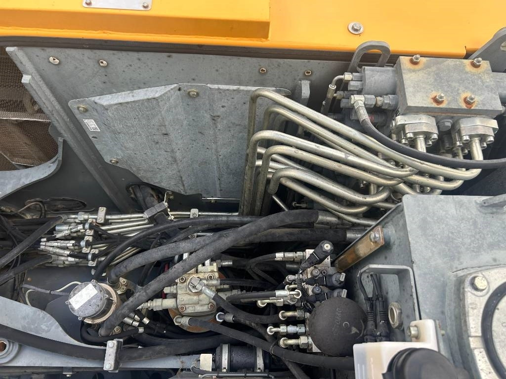 Excavadora de ruedas Liebherr A 912 Compact (2 Buckets): foto 30