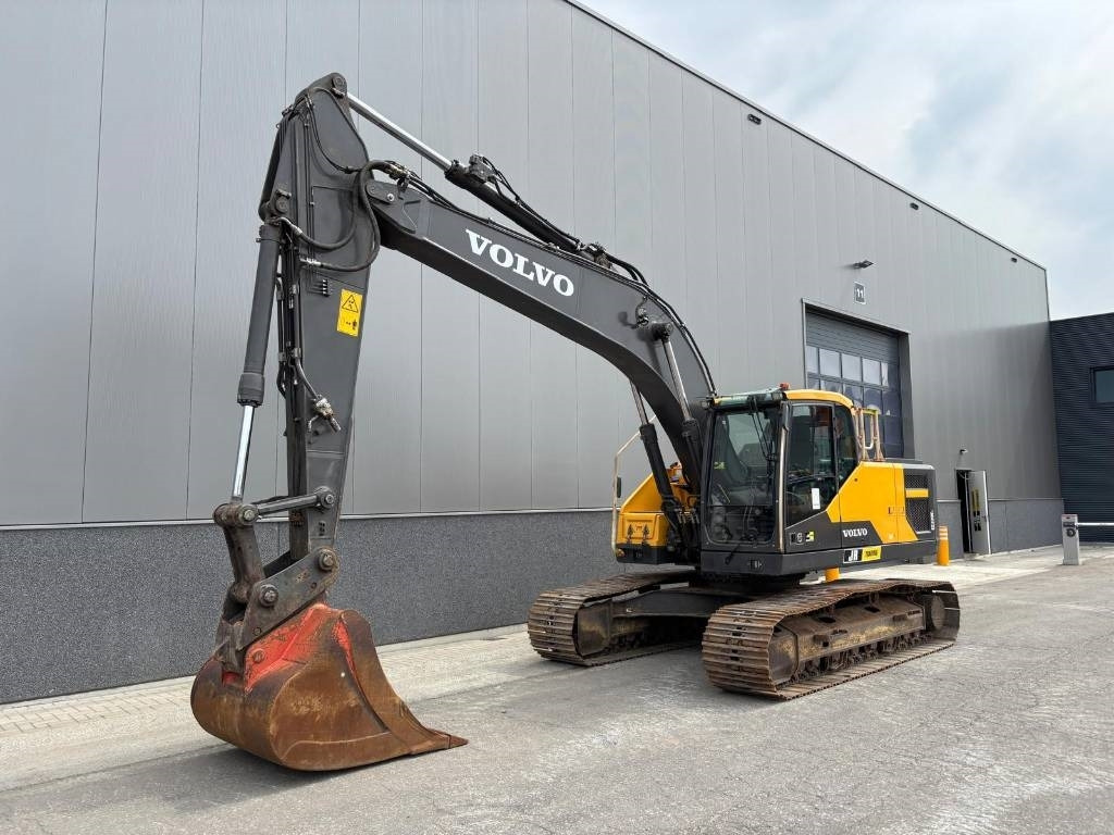 Volvo EC 220 EL (new undercarriage) - Excavadora de cadenas: foto 2 Volvo EC 220 EL (new undercarriage) - Excavadora de cadenas: foto 2