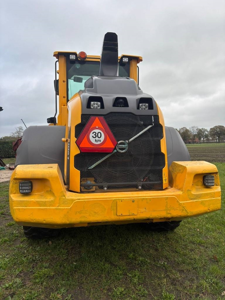 Volvo L 90 H (On Transport) - Cargadora de ruedas: foto 4 Volvo L 90 H (On Transport) - Cargadora de ruedas: foto 4