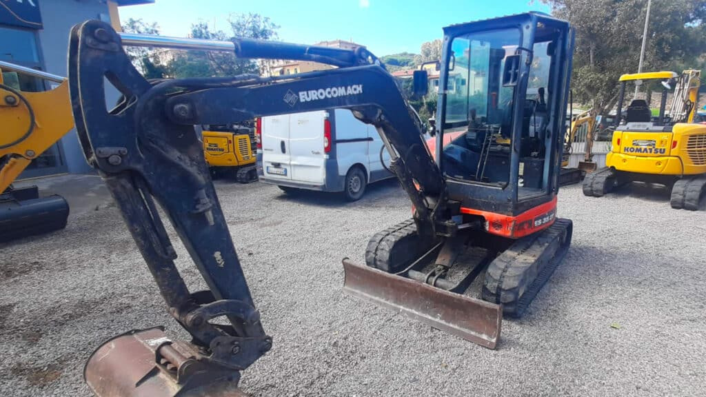 Eurocomah ES 35 ZT - Miniexcavadora: foto 1 Eurocomah ES 35 ZT - Miniexcavadora: foto 1