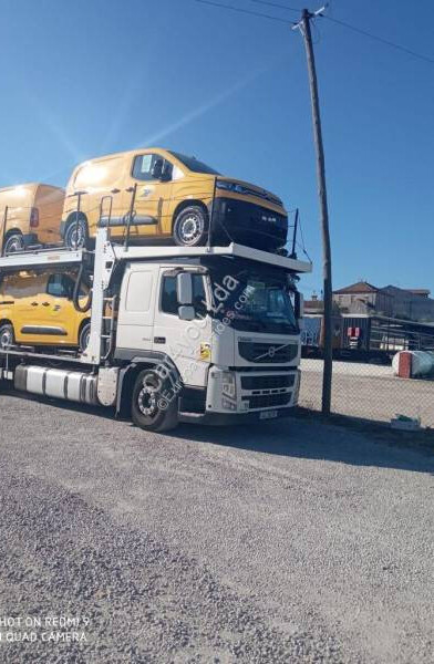 Volvo FM13 460 - Camión portavehículos: foto 2 Volvo FM13 460 - Camión portavehículos: foto 2