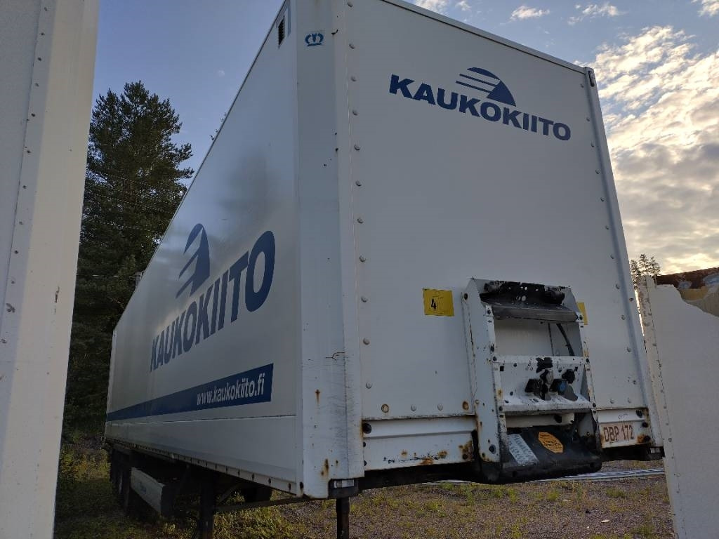 Krone 13,60 kaappi puolikas - Semirremolque caja cerrada: foto 3 Krone 13,60 kaappi puolikas - Semirremolque caja cerrada: foto 3