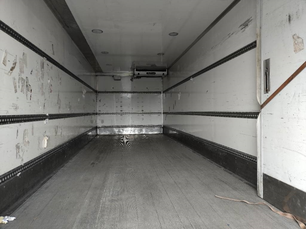 Camión frigorífico Mercedes-Benz Axor 1829 thermo king kone, 8,35m kori: foto 6