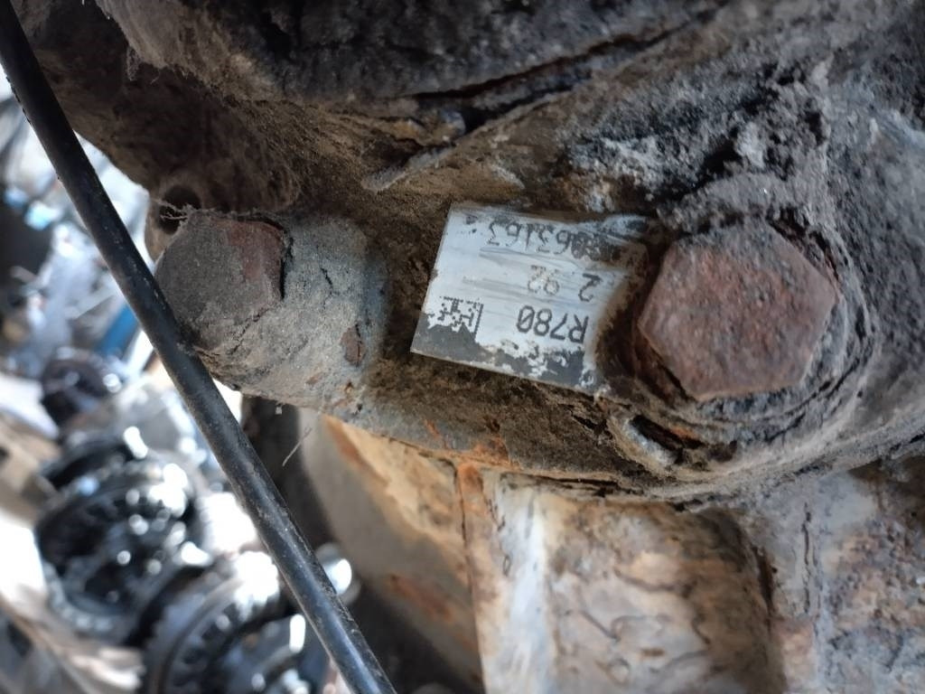 Scania R780 2.92 - Eje y piezas para Camión: foto 2 Scania R780 2.92 - Eje y piezas para Camión: foto 2