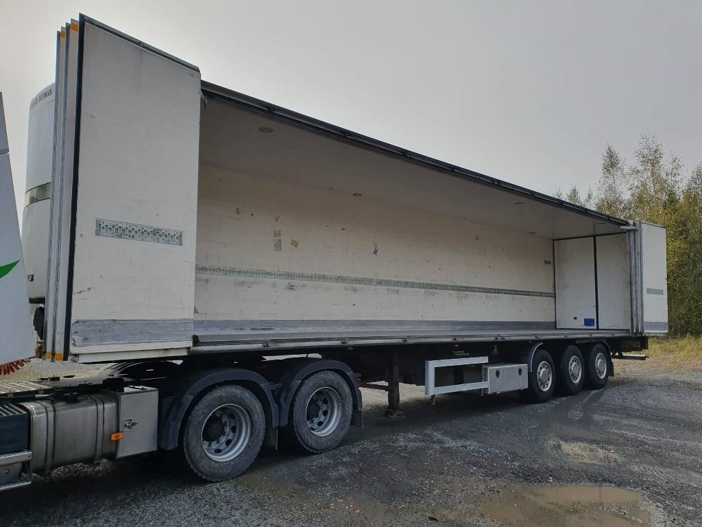 Schweriner Kokosivuauk,thermoking kone, 4m korkeus - Semirremolque frigorífico: foto 5 Schweriner Kokosivuauk,thermoking kone, 4m korkeus - Semirremolque frigorífico: foto 5