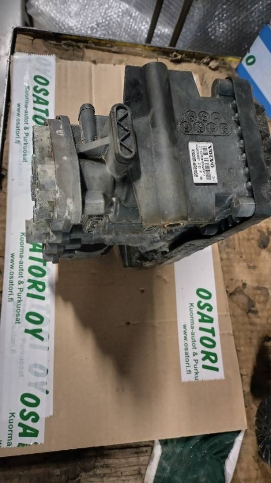 Volvo ELC venttiililohko FH4  - Bastidor/ Chasis para Camión: foto 2 Volvo ELC venttiililohko FH4  - Bastidor/ Chasis para Camión: foto 2