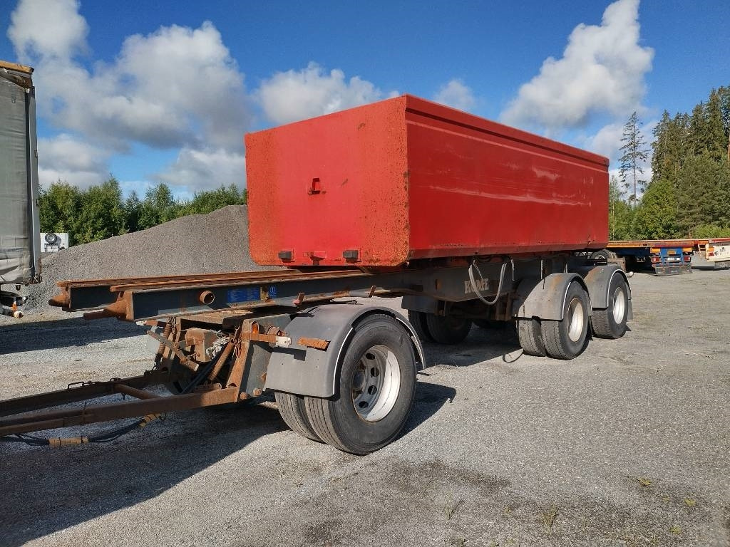 Volvo FH12 aurausvarustus,kasettilava+ Kome kasettikärry - Camión volquete: foto 4 Volvo FH12 aurausvarustus,kasettilava+ Kome kasettikärry - Camión volquete: foto 4