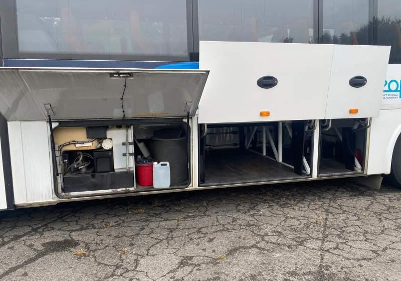 Irisbus EVADYS H / SPROWADZONY/ WC / MANUAL / KLIMA - Autocar: foto 5 Irisbus EVADYS H / SPROWADZONY/ WC / MANUAL / KLIMA - Autocar: foto 5