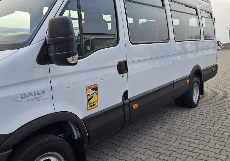 Iveco A50C17 DAILY / SPROWADZONE / MANUAL / EEV - Minibús, Furgoneta de pasajeros: foto 2 Iveco A50C17 DAILY / SPROWADZONE / MANUAL / EEV - Minibús, Furgoneta de pasajeros: foto 2