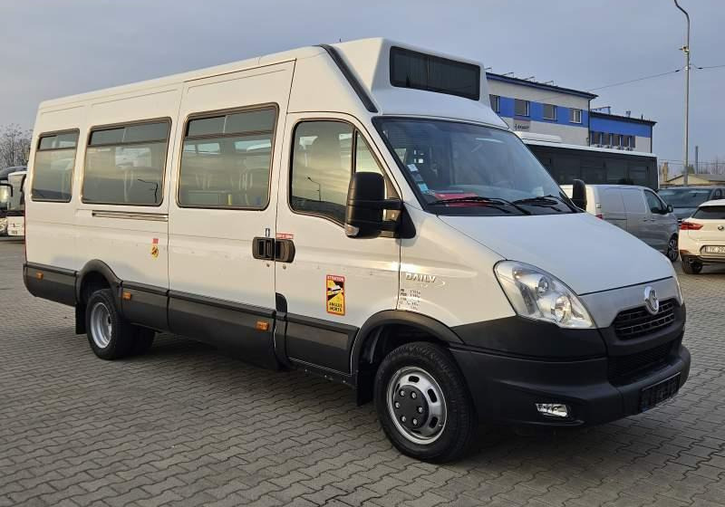 Iveco A50C17 DAILY / SPROWADZONE / MANUAL / EEV - Minibús, Furgoneta de pasajeros: foto 3 Iveco A50C17 DAILY / SPROWADZONE / MANUAL / EEV - Minibús, Furgoneta de pasajeros: foto 3