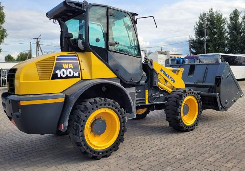 Komatsu WA1 100M / SPROWADZONA Z FRANCJI/ 6 300 MTH - Cargadora de ruedas: foto 2 Komatsu WA1 100M / SPROWADZONA Z FRANCJI/ 6 300 MTH - Cargadora de ruedas: foto 2