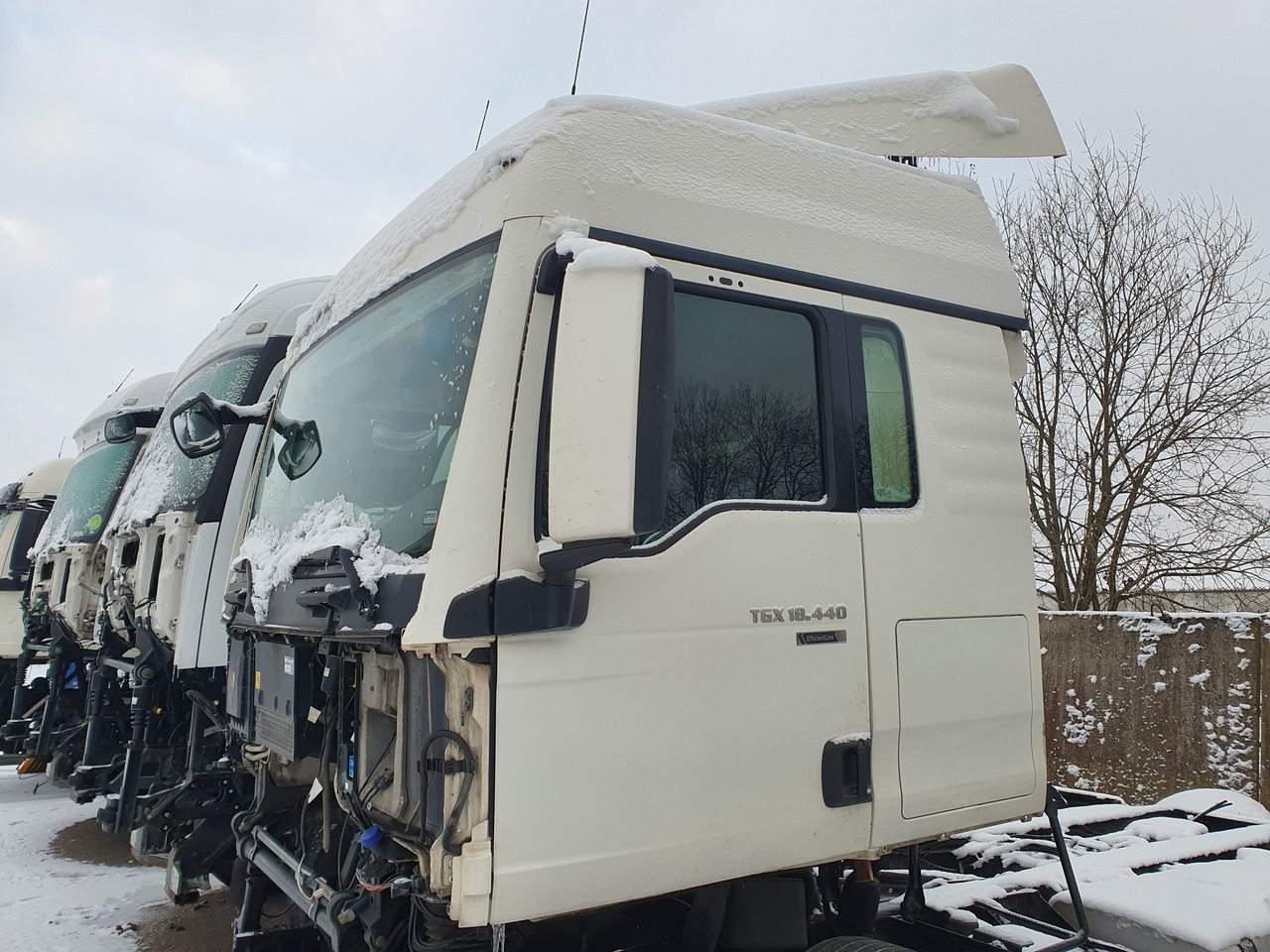 MAN MAN TGX, TGS EURO 6 cab, body cabin, cabina, replacement cab, medium height roof, F99/L47/L49, 81600007848, 81600007831, 81600007871, 81600007920, 81600007949, 81600007858, 81600007832, 81600007849, 8 - Cabina para Camión: foto 3 MAN MAN TGX, TGS EURO 6 cab, body cabin, cabina, replacement cab, medium height roof, F99/L47/L49, 81600007848, 81600007831, 81600007871, 81600007920, 81600007949, 81600007858, 81600007832, 81600007849, 8 - Cabina para Camión: foto 3