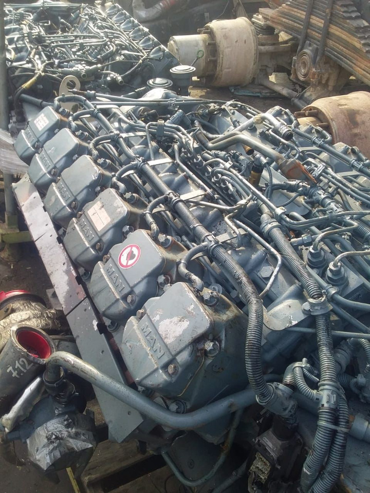 MAN MAN marine V12 engine, 12 cylinder D2842LE620, D2842 type, D2842LE, D2842LE100, D2842LE200, D2842LE101, D2842LE201, D2842LE202, D2842LE203, D2842LE211, D2842LE212, D2842LE213, D2842LE102, D2842LE103, - Motor para Camión: foto 4 MAN MAN marine V12 engine, 12 cylinder D2842LE620, D2842 type, D2842LE, D2842LE100, D2842LE200, D2842LE101, D2842LE201, D2842LE202, D2842LE203, D2842LE211, D2842LE212, D2842LE213, D2842LE102, D2842LE103, - Motor para Camión: foto 4