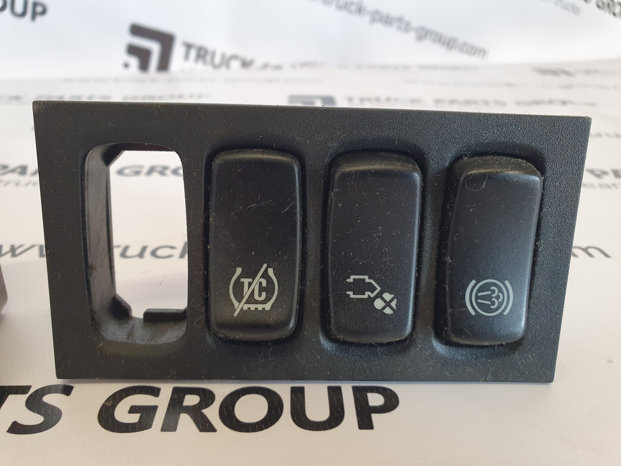 SCANIA SCANIA EURO3 P, G, R, T series headlights switch, dashboard, control panel 1540672, 1900316, 2252075, 2426881, 2001451, 2252076, 1900317, 2426882, 2001452; switch, front fog light, daytime running lig - Cabina e interior para Camión: foto 5 SCANIA SCANIA EURO3 P, G, R, T series headlights switch, dashboard, control panel 1540672, 1900316, 2252075, 2426881, 2001451, 2252076, 1900317, 2426882, 2001452; switch, front fog light, daytime running lig - Cabina e interior para Camión: foto 5