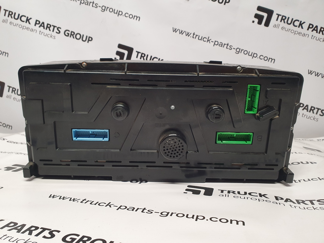 VOLVO FH13, EURO5 instrument cluster, combination kit, instrument panel dashboard - Salpicadero para Camión: foto 4 VOLVO FH13, EURO5 instrument cluster, combination kit, instrument panel dashboard - Salpicadero para Camión: foto 4