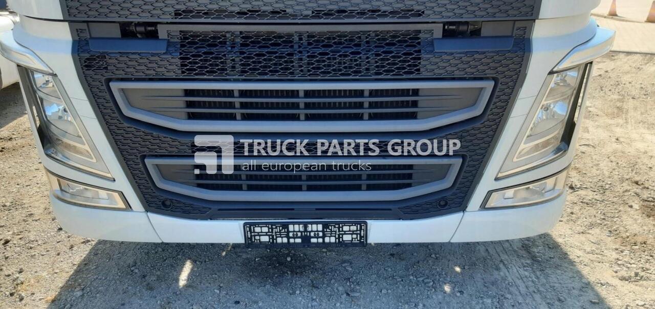 VOLVO FH4, EURO6, EURO 6 emission body parts, side parts, front parts, steps, hood, foot board, cover, 82136982, 82141521, 82819477, 82819482, 82610575, 82142329, 82151656, 82142327, 82151654, 8227069 - Carrocería y exterior para Camión: foto 1 VOLVO FH4, EURO6, EURO 6 emission body parts, side parts, front parts, steps, hood, foot board, cover, 82136982, 82141521, 82819477, 82819482, 82610575, 82142329, 82151656, 82142327, 82151654, 8227069 - Carrocería y exterior para Camión: foto 1