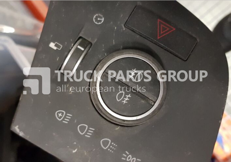VOLVO FH4 euro6 control panels dashboard, central panel, information p dashboard - Salpicadero para Camión: foto 4 VOLVO FH4 euro6 control panels dashboard, central panel, information p dashboard - Salpicadero para Camión: foto 4