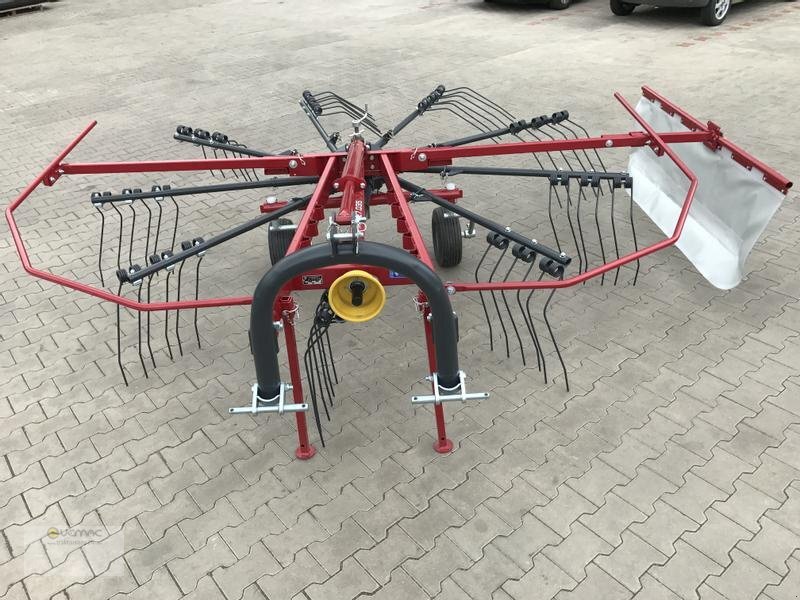 Agromehanika Kreiselschwader 300cm 3m Heuschwader Schwader Einkreisel Kreiselheuschwader NEU - Henificadora: foto 1 Agromehanika Kreiselschwader 300cm 3m Heuschwader Schwader Einkreisel Kreiselheuschwader NEU - Henificadora: foto 1