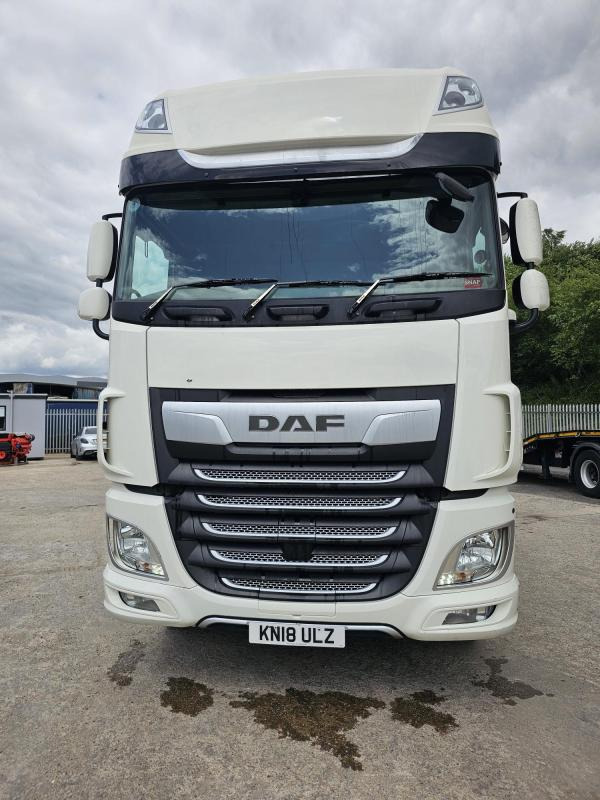 Cabeza tractora Daf 530 Xf530: foto 10