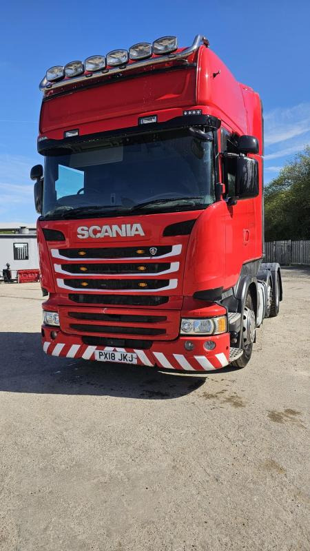 Cabeza tractora Scania R450: foto 8