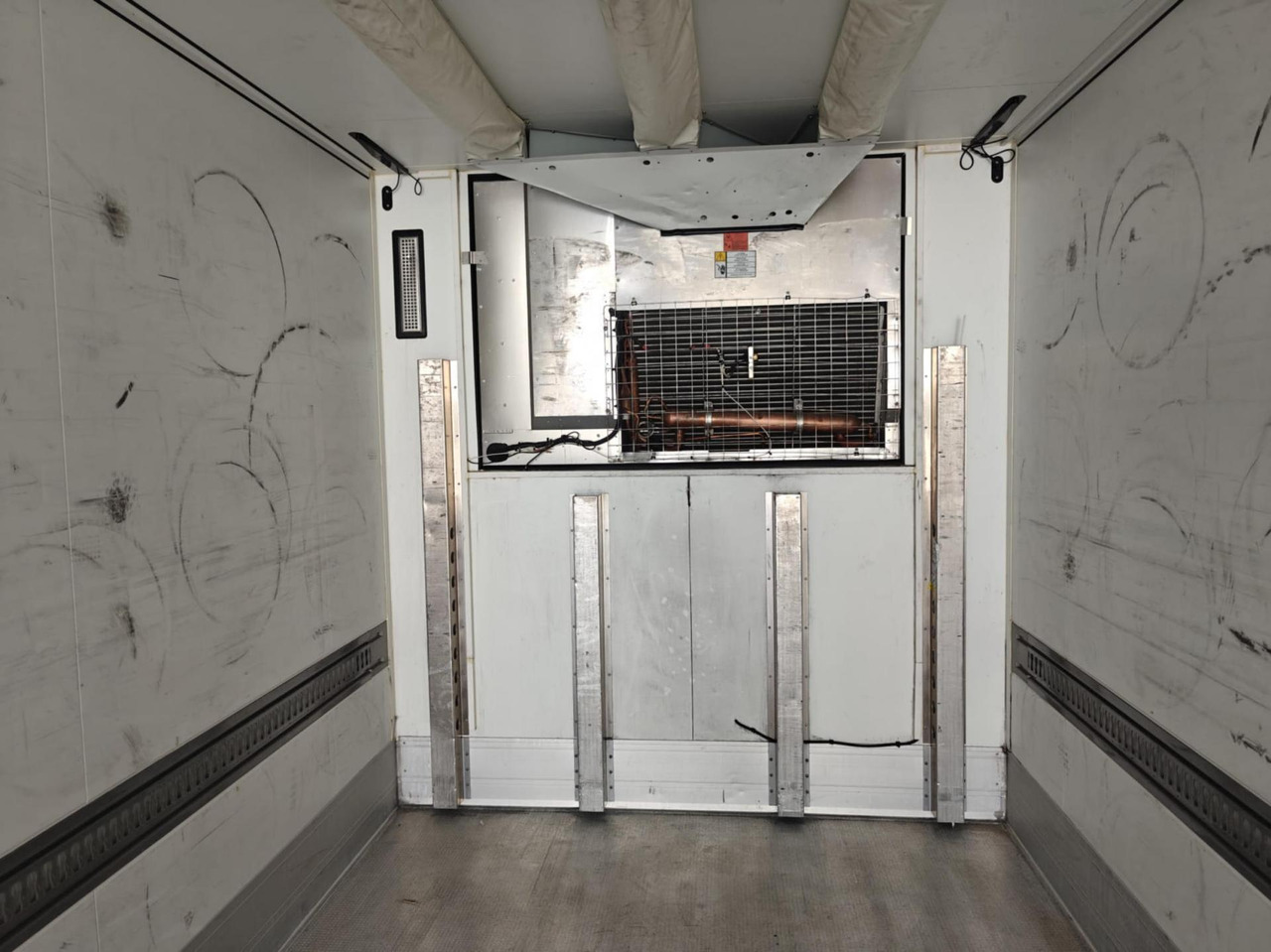 2018 Schmitz Cargobull SKO FP 45 ThermoKing SLXi 300 - Semirremolque frigorífico: foto 3 2018 Schmitz Cargobull SKO FP 45 ThermoKing SLXi 300 - Semirremolque frigorífico: foto 3