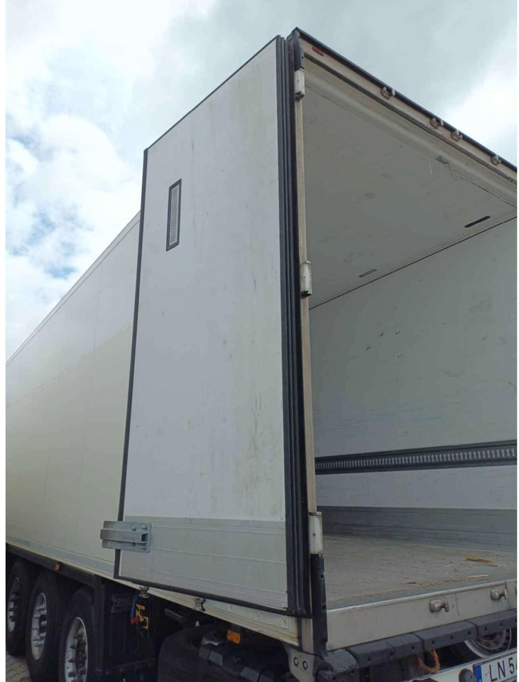 2018 Schmitz Cargobull SKO FP 45 ThermoKing SLXi 300 - Semirremolque frigorífico: foto 4 2018 Schmitz Cargobull SKO FP 45 ThermoKing SLXi 300 - Semirremolque frigorífico: foto 4