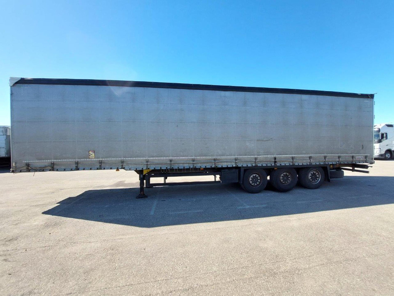 2019 Schmitz Cargobull SCS24/L - Semirremolque lona: foto 3 2019 Schmitz Cargobull SCS24/L - Semirremolque lona: foto 3