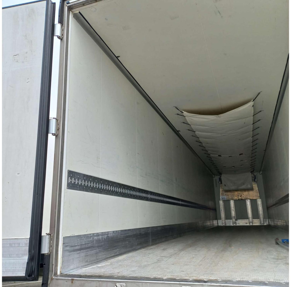 2020 Krone SDR Cool Liner FP 60 ThermoKing SLXi 300 - Semirremolque frigorífico: foto 4 2020 Krone SDR Cool Liner FP 60 ThermoKing SLXi 300 - Semirremolque frigorífico: foto 4
