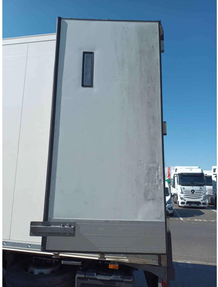 2020 Schmitz Cargobull SKO FP 60 ThermoKing SLXi 300 - Semirremolque frigorífico: foto 3 2020 Schmitz Cargobull SKO FP 60 ThermoKing SLXi 300 - Semirremolque frigorífico: foto 3