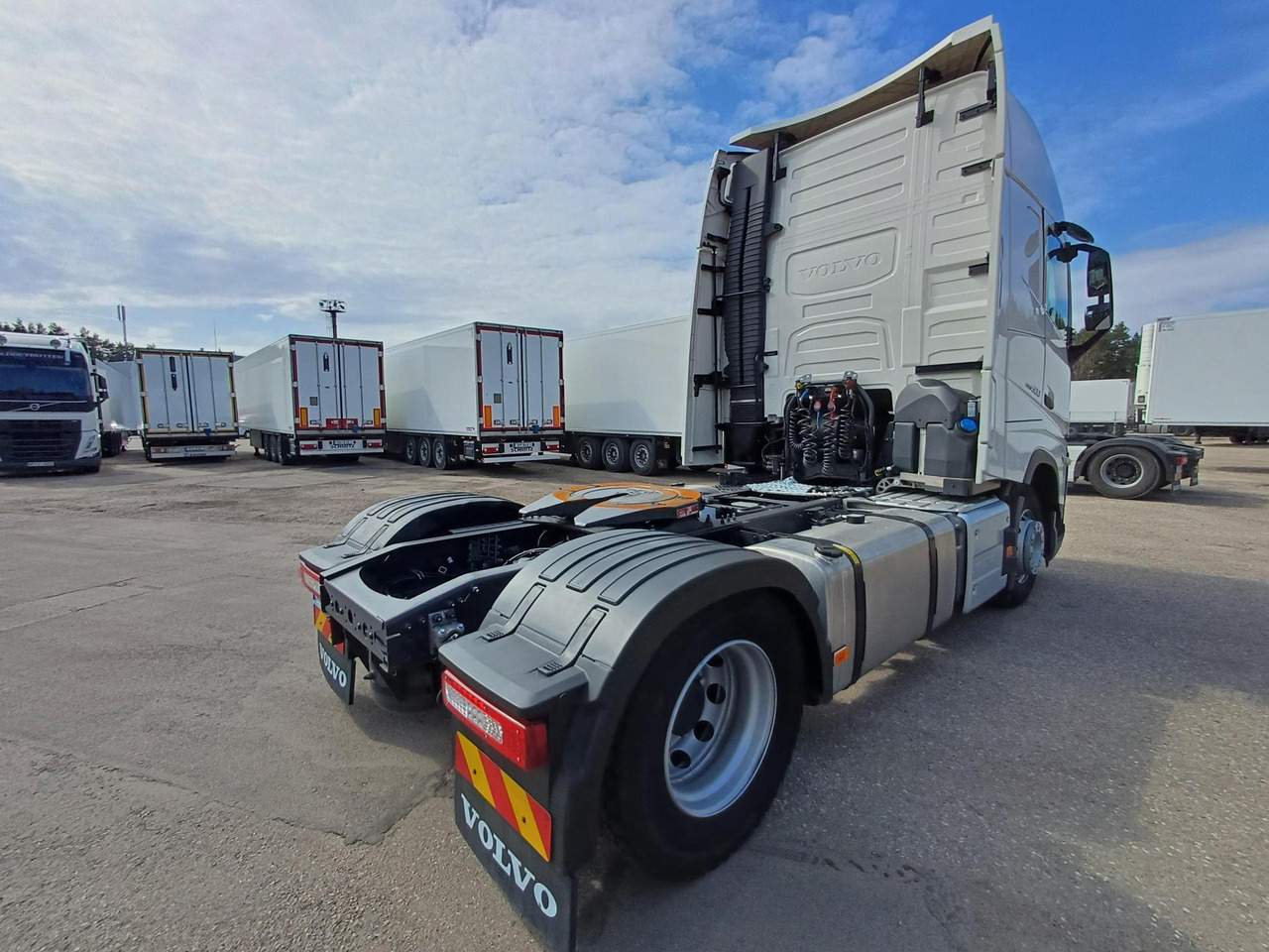 2023 Volvo FH 500 Globetrotter XL - Cabeza tractora: foto 4 2023 Volvo FH 500 Globetrotter XL - Cabeza tractora: foto 4