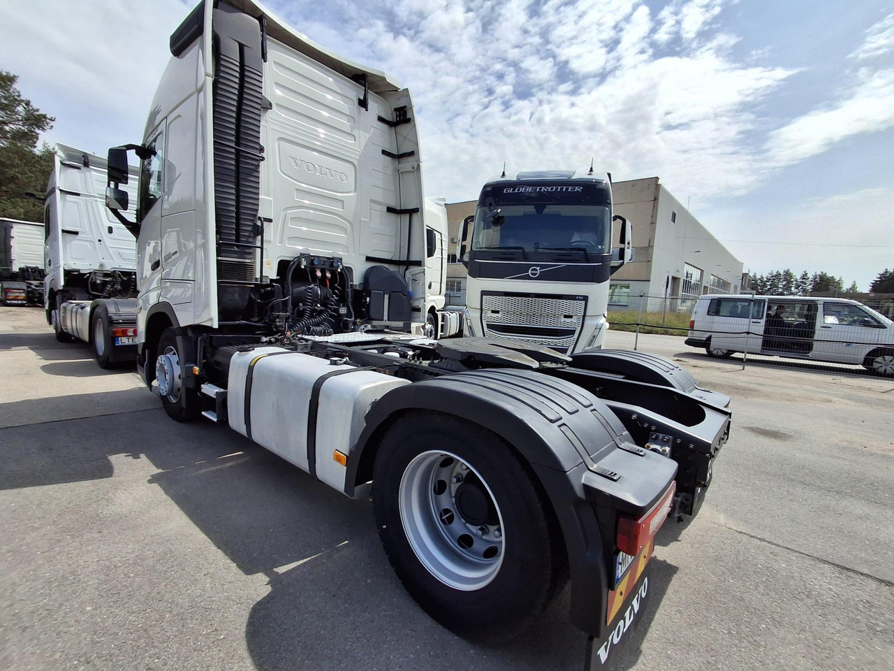 2023 Volvo FH 500 Globetrotter XL - Cabeza tractora: foto 2 2023 Volvo FH 500 Globetrotter XL - Cabeza tractora: foto 2