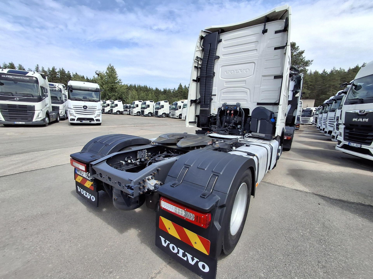 2023 Volvo FH 500 Globetrotter XL - Cabeza tractora: foto 3 2023 Volvo FH 500 Globetrotter XL - Cabeza tractora: foto 3