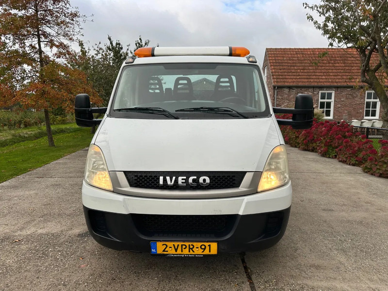 Iveco Daily 35C17 BE TREKKER 12T COMBI MET VELDHUIZEN SDO TRAILER 2008 / EURO 5 / 3 PERS. - Cabeza tractora: foto 2 Iveco Daily 35C17 BE TREKKER 12T COMBI MET VELDHUIZEN SDO TRAILER 2008 / EURO 5 / 3 PERS. - Cabeza tractora: foto 2