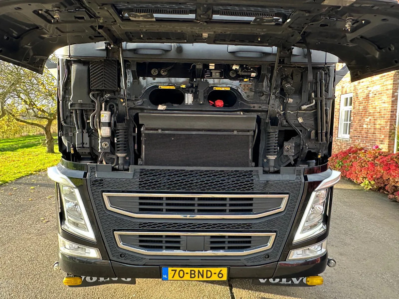 Volvo FH 500 / GLOBETROTTER / NL TRUCK / ALCOA / 2 TANK / TOP!! - Cabeza tractora: foto 3 Volvo FH 500 / GLOBETROTTER / NL TRUCK / ALCOA / 2 TANK / TOP!! - Cabeza tractora: foto 3