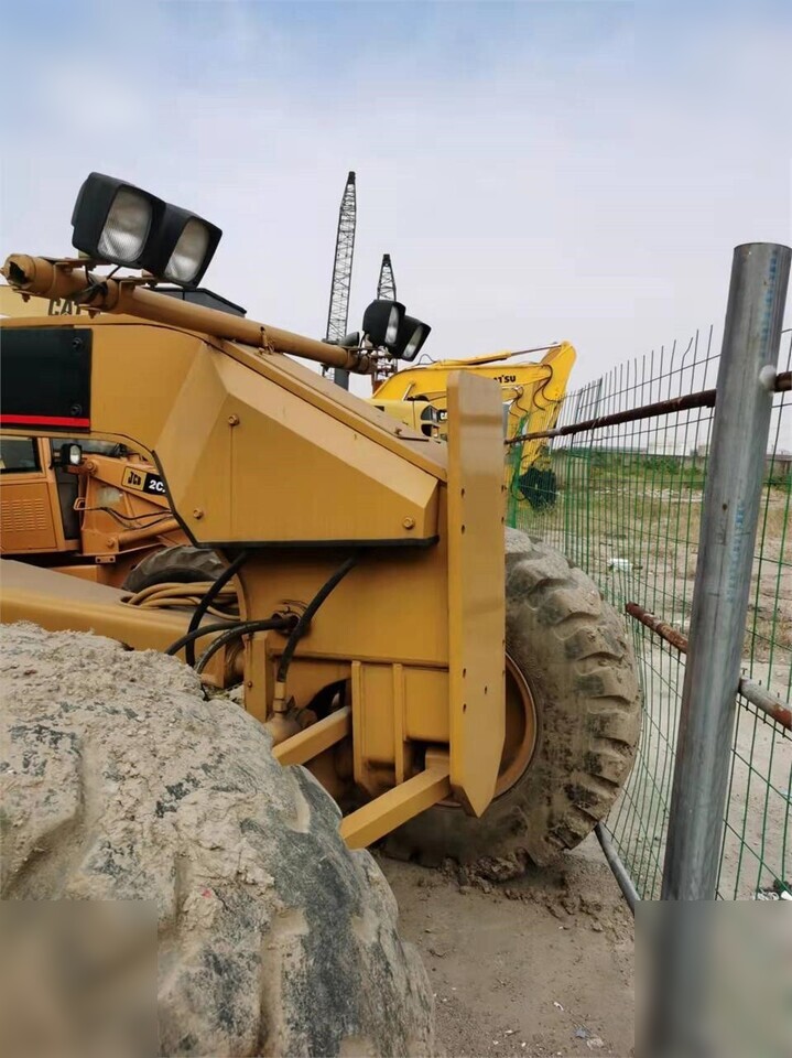 Grader CATERPILLAR 120H: foto 6