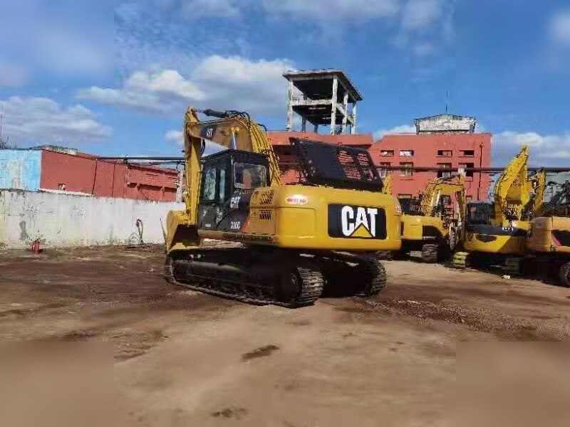 CATERPILLAR 330C - Excavadora de cadenas: foto 2 CATERPILLAR 330C - Excavadora de cadenas: foto 2